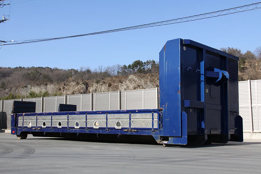 ドラム缶・フレコン等の容器専用フラットコンテナ